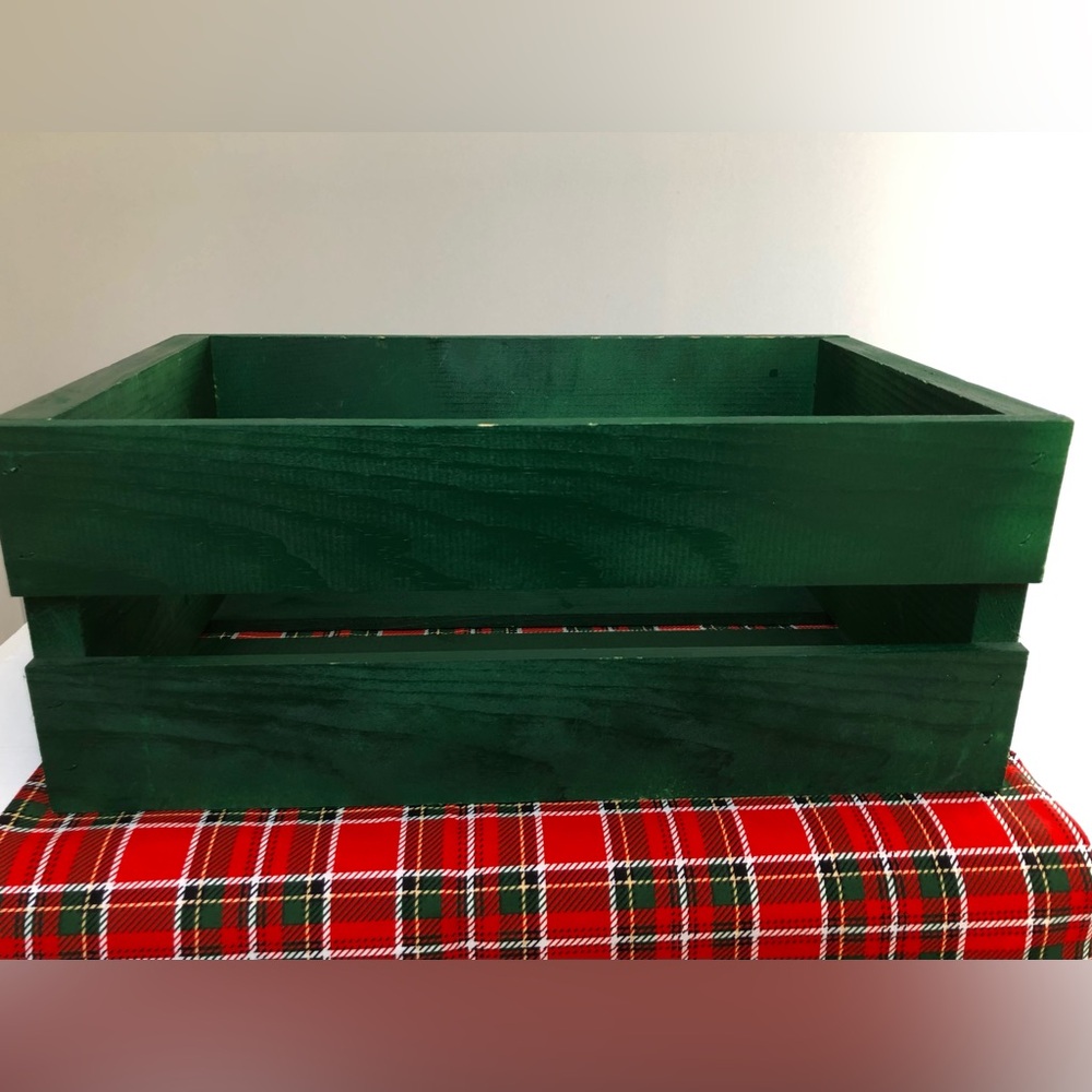 Green Wooden Winter Christmas Crate Decorative Box